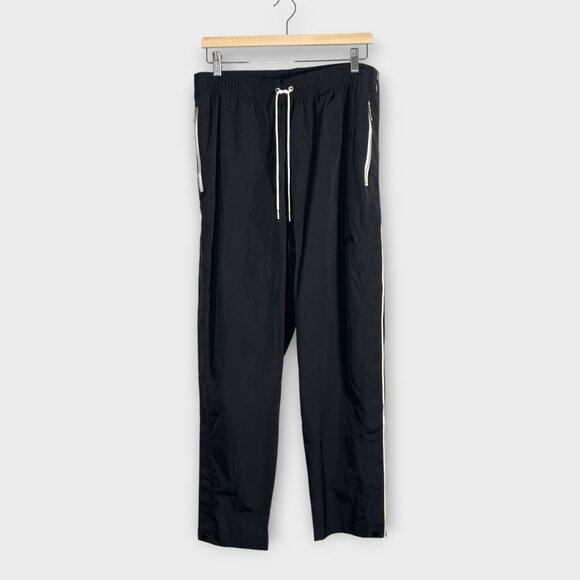 NIKE Men's Black Standard Fit Taper Leg Tear Away Track Pants XL NWT - Picture 3 of 13